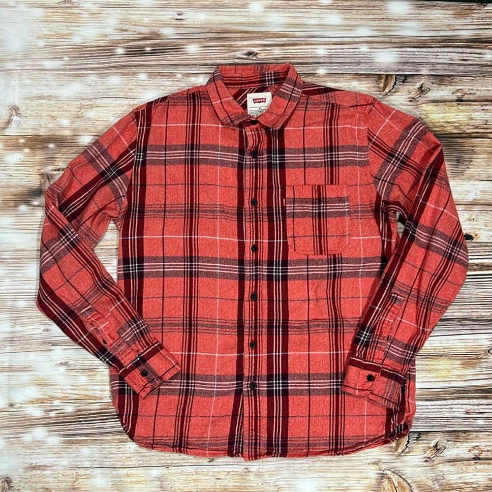 🖤 Levi’s Button Down Plaid Flannel
